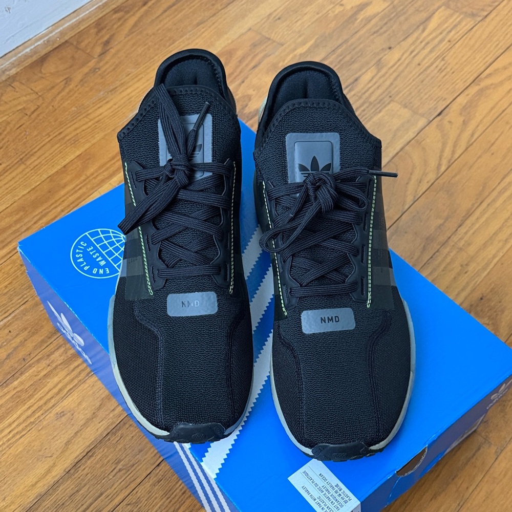 Adidas NMD_R1.V2 Black and Olive Sneakers - Picture 3 of 7